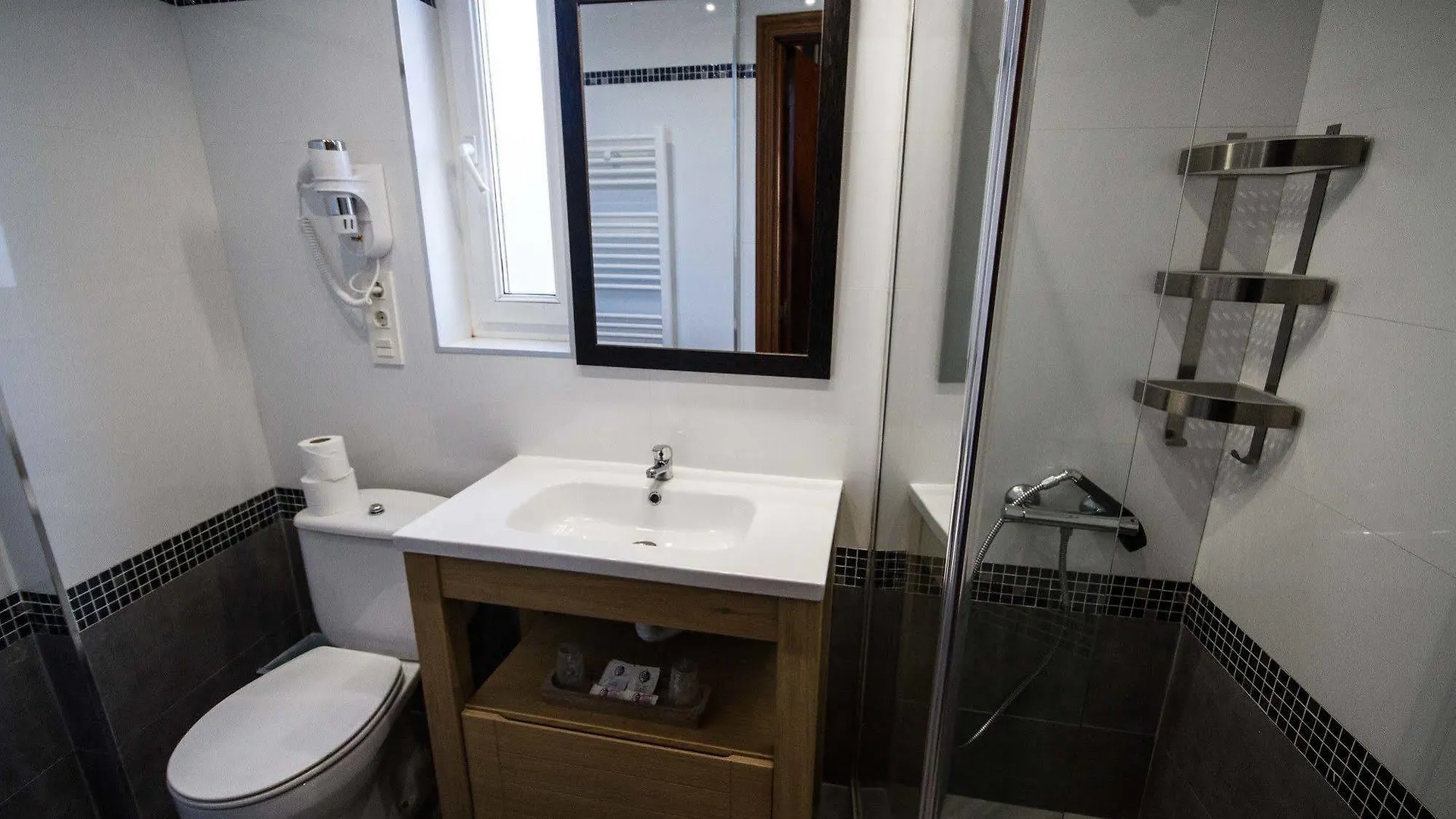Hotel Ria De Bilbao 0*,